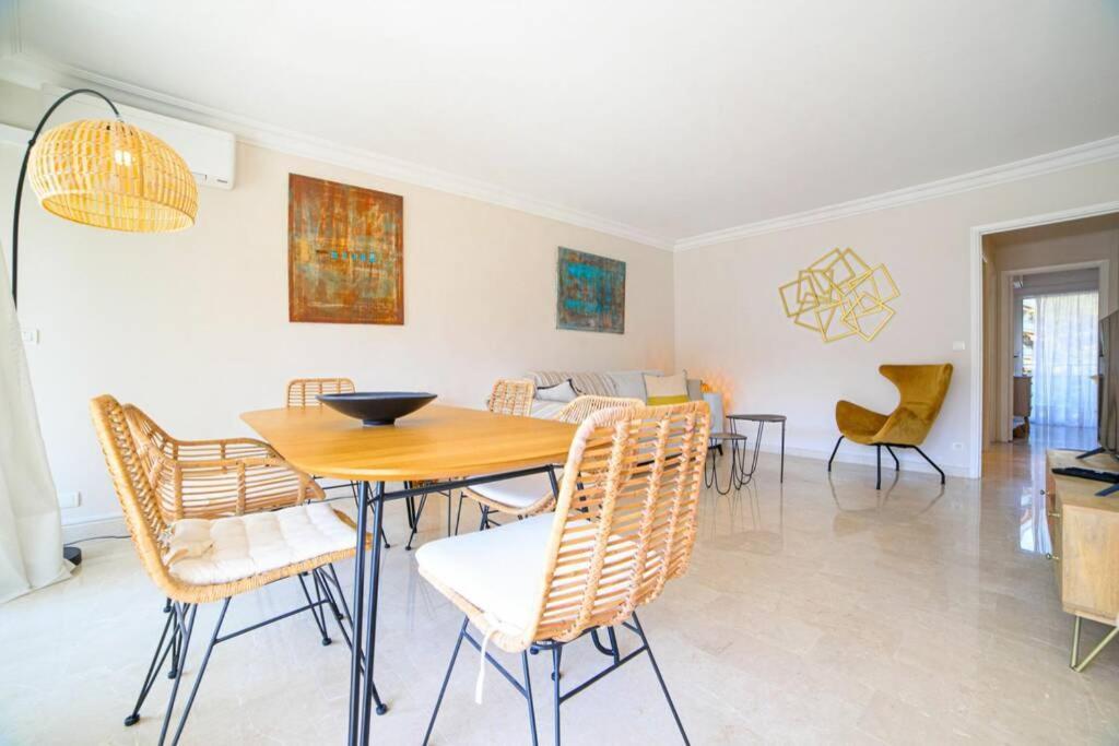 Le Bain De Soleil - Le Bain De Soleil 5 Star Two Bedroom Appartement *