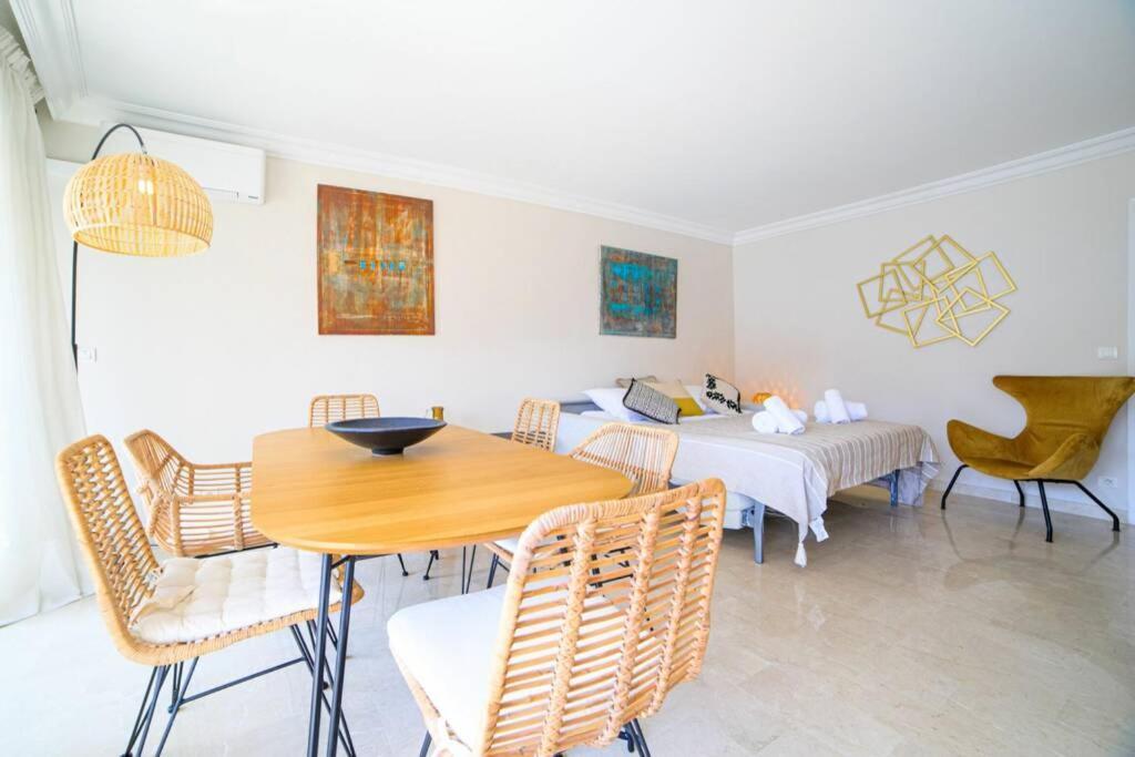 Le Bain De Soleil - Le Bain De Soleil 5 Star Two Bedroom Appartement
